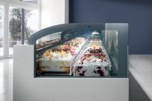 Ice Queen Gelato - Ice Cream - Pastry & Chocolate Display Cabinet